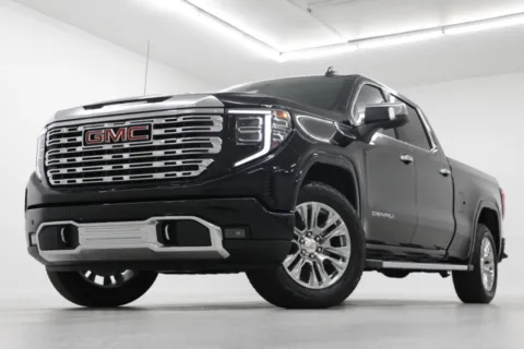 Black 2026 GMC Sierra 1500 Denali for sale in Clinton, MO