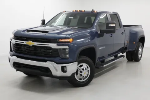 More photos of 2026 Chevrolet Silverado 3500HD DRW LT at Jim Falk Motors, MO
