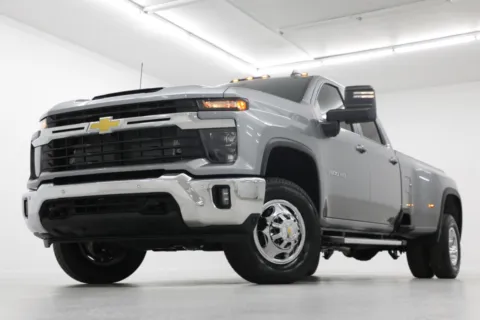 Gray 2026 Chevrolet Silverado 3500HD LT for sale in Clinton, MO