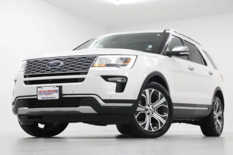 White 2019 Ford Explorer Platinum for sale in Clinton, MO