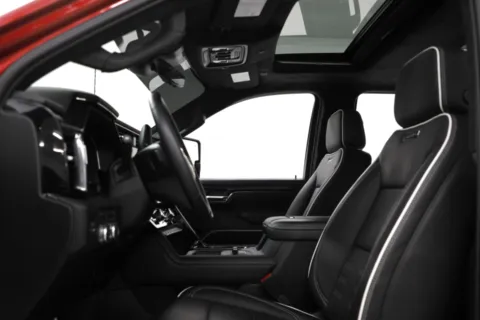 More photos of 2025 GMC Sierra 2500HD AT4X at Jim Falk Motors, MO