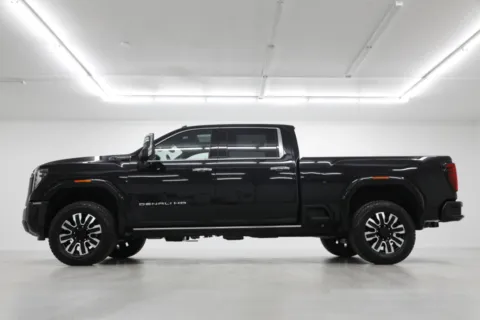 Another view of 2026 GMC Sierra 2500HD Denali Ultimate for sale in Clinton, MO at Jim Falk Motors