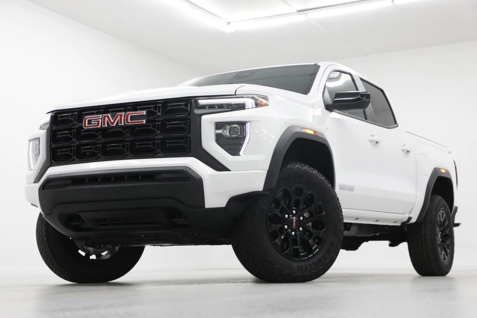White 2026 GMC Canyon Elevation for sale in Clinton, MO