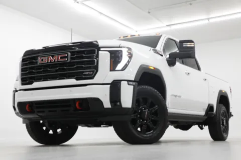 White 2026 GMC Sierra 2500HD AT4 for sale in Clinton, MO