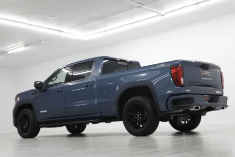 More photos of 2026 GMC Sierra 1500 Elevation at Jim Falk Motors, MO