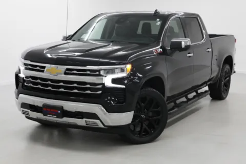 More photos of 2022 Chevrolet Silverado 1500 LTZ at Jim Falk Motors, MO