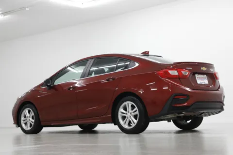 More photos of 2017 Chevrolet Cruze LT at Jim Falk Motors, MO