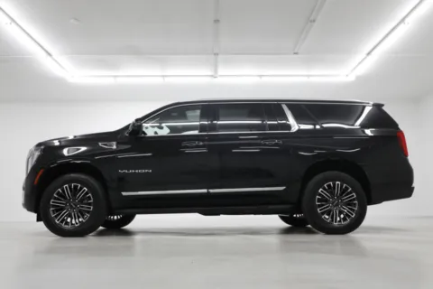 Another view of 2026 GMC Yukon XL Elevation for sale in Clinton, MO at Jim Falk Motors