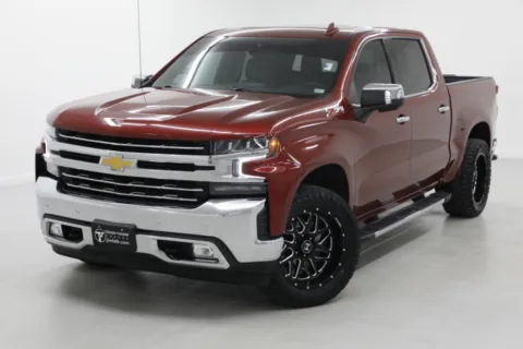 More photos of 2019 Chevrolet Silverado 1500 LTZ at Jim Falk Motors, MO
