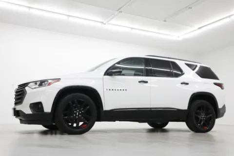 Photos of 2021 Chevrolet Traverse Premier for sale in Clinton, MO at Jim Falk Motors