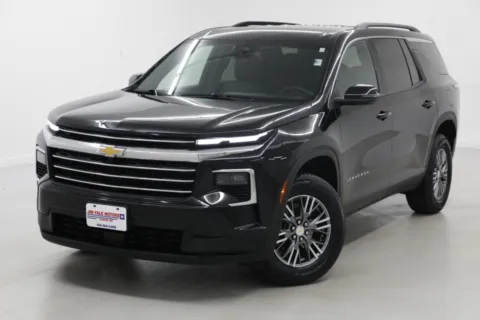 More photos of 2025 Chevrolet Traverse LT at Jim Falk Motors, MO