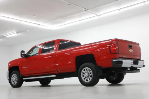 More photos of 2016 Chevrolet Silverado 2500HD LT at Jim Falk Motors, MO