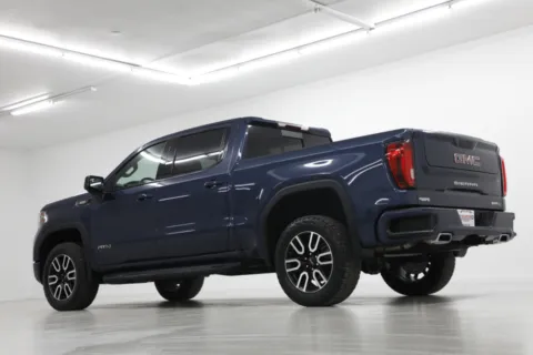 More photos of 2020 GMC Sierra 1500 AT4 at Jim Falk Motors, MO
