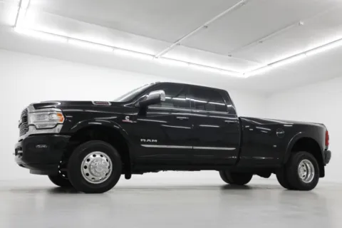Photos of 2022 Ram 3500 Limited for sale in Clinton, MO at Jim Falk Motors