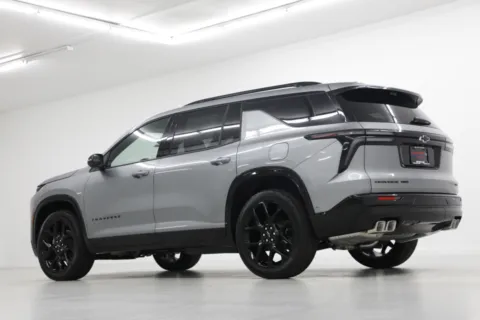 More photos of 2026 Chevrolet Traverse RS at Jim Falk Motors, MO