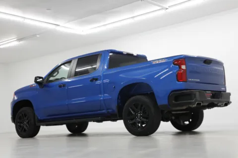 More photos of 2023 Chevrolet Silverado 1500 LT Trail Boss at Jim Falk Motors, MO