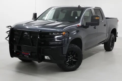 Gray 2021 Chevrolet Silverado 1500 LT Trail Boss for sale in Clinton, MO