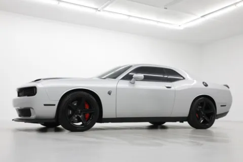 Photos of 2019 Dodge Challenger SRT Hellcat for sale in Clinton, MO at Jim Falk Motors