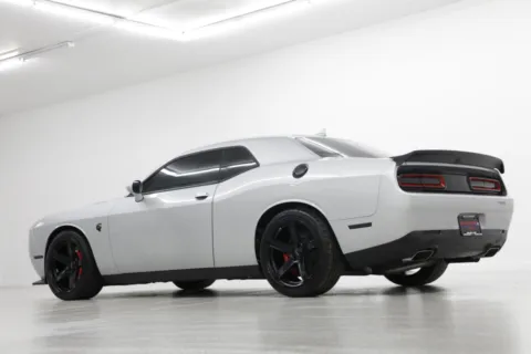 More photos of 2019 Dodge Challenger SRT Hellcat at Jim Falk Motors, MO