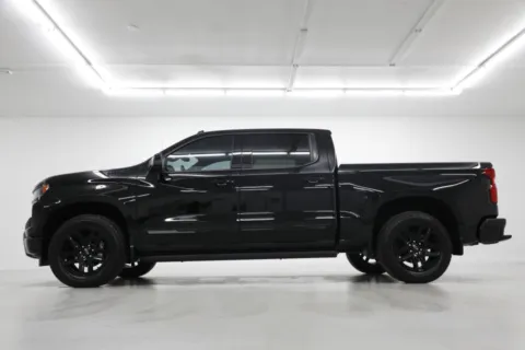 Another view of 2024 Chevrolet Silverado 1500 High Country for sale in Clinton, MO at Jim Falk Motors