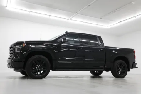 Photos of 2024 Chevrolet Silverado 1500 High Country for sale in Clinton, MO at Jim Falk Motors