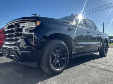 Black 2024 Chevrolet Silverado 1500 High Country for sale in Clinton, MO