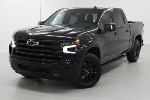 More photos of 2024 Chevrolet Silverado 1500 High Country at Jim Falk Motors, MO