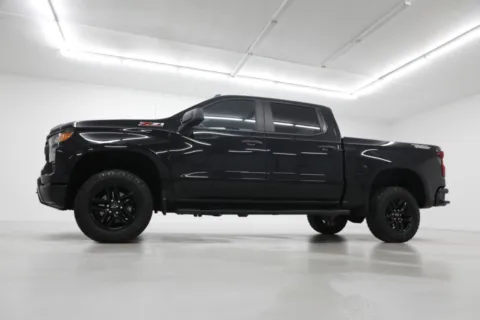 Photos of 2022 Chevrolet Silverado 1500 Custom Trail Boss for sale in Clinton, MO at Jim Falk Motors