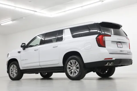 More photos of 2026 GMC Yukon XL Denali at Jim Falk Motors, MO