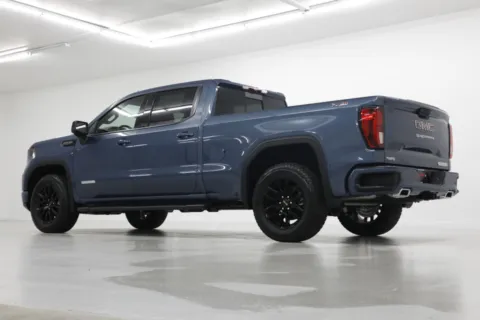 More photos of 2026 GMC Sierra 1500 Elevation at Jim Falk Motors, MO
