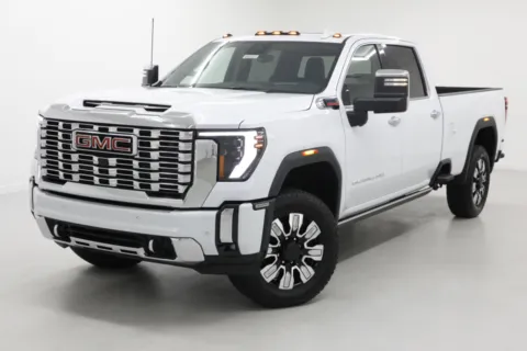 More photos of 2026 GMC Sierra 3500HD Denali at Jim Falk Motors, MO