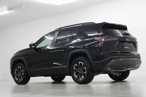 More photos of 2026 Chevrolet Equinox ACTIV at Jim Falk Motors, MO