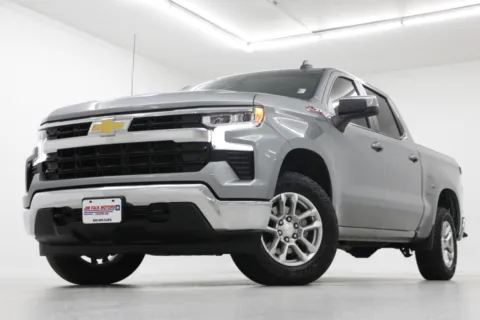Gray 2023 Chevrolet Silverado 1500 LT for sale in Clinton, MO