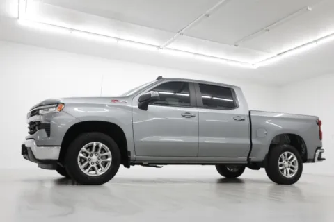 Photos of 2023 Chevrolet Silverado 1500 LT for sale in Clinton, MO at Jim Falk Motors