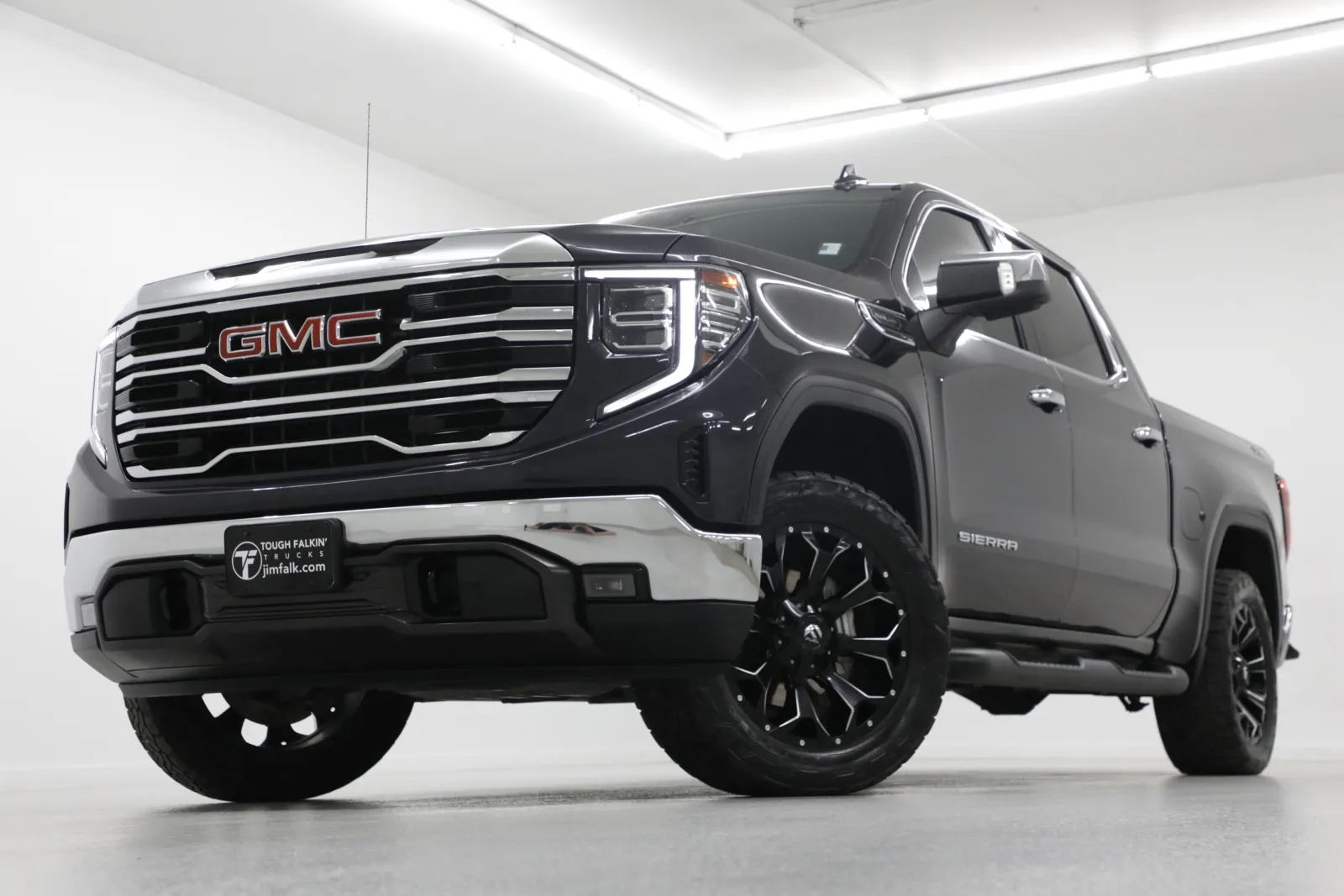 2023 GMC Sierra 1500 SLT for sale in Clinton, MO