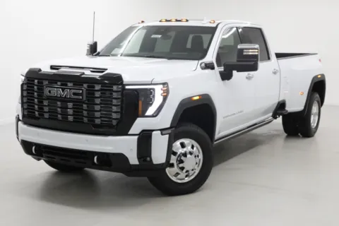 More photos of 2026 GMC Sierra 3500HD Denali Ultimate at Jim Falk Motors, MO