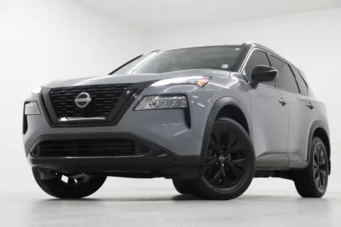 Gray 2023 Nissan Rogue SV for sale in Clinton, MO