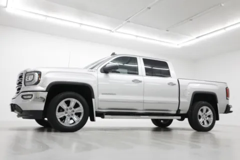 Photos of 2018 GMC Sierra 1500 SLT for sale in Clinton, MO at Jim Falk Motors
