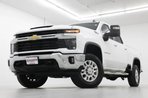 White 2024 Chevrolet Silverado 2500HD LT for sale in Clinton, MO