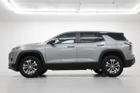 Another view of 2026 Chevrolet Equinox LT for sale in Clinton, MO at Jim Falk Motors