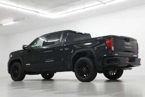 More photos of 2026 GMC Sierra 1500 Elevation at Jim Falk Motors, MO