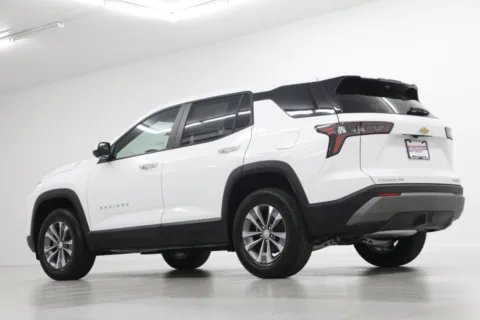 More photos of 2026 Chevrolet Equinox LT at Jim Falk Motors, MO