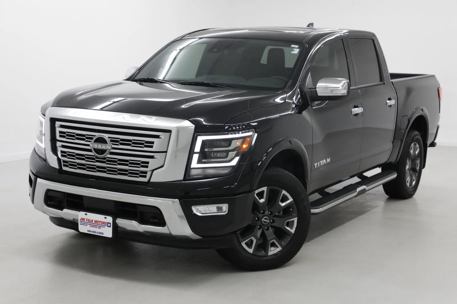 2024 Nissan Titan Platinum Reserve 4X4 Crew Cab's photo