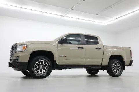 Photos of 2021 GMC Canyon AT4 for sale in Clinton, MO at Jim Falk Motors