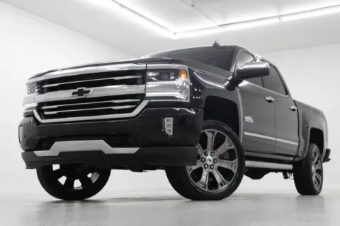 Black 2017 Chevrolet Silverado 1500 High Country for sale in Clinton, MO