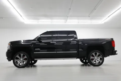 Another view of 2017 Chevrolet Silverado 1500 High Country for sale in Clinton, MO at Jim Falk Motors