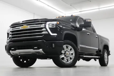 Black 2024 Chevrolet Silverado 2500HD High Country for sale in Clinton, MO