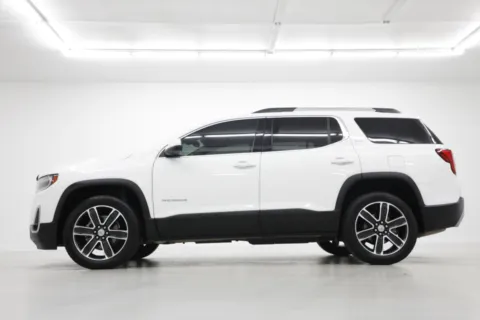 Another view of 2022 GMC Acadia SLT for sale in Clinton, MO at Jim Falk Motors