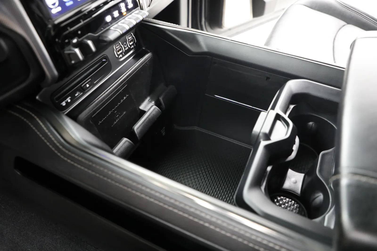 2019 RAM Ram 2500 Pickup Laramie Limited - Photo 44