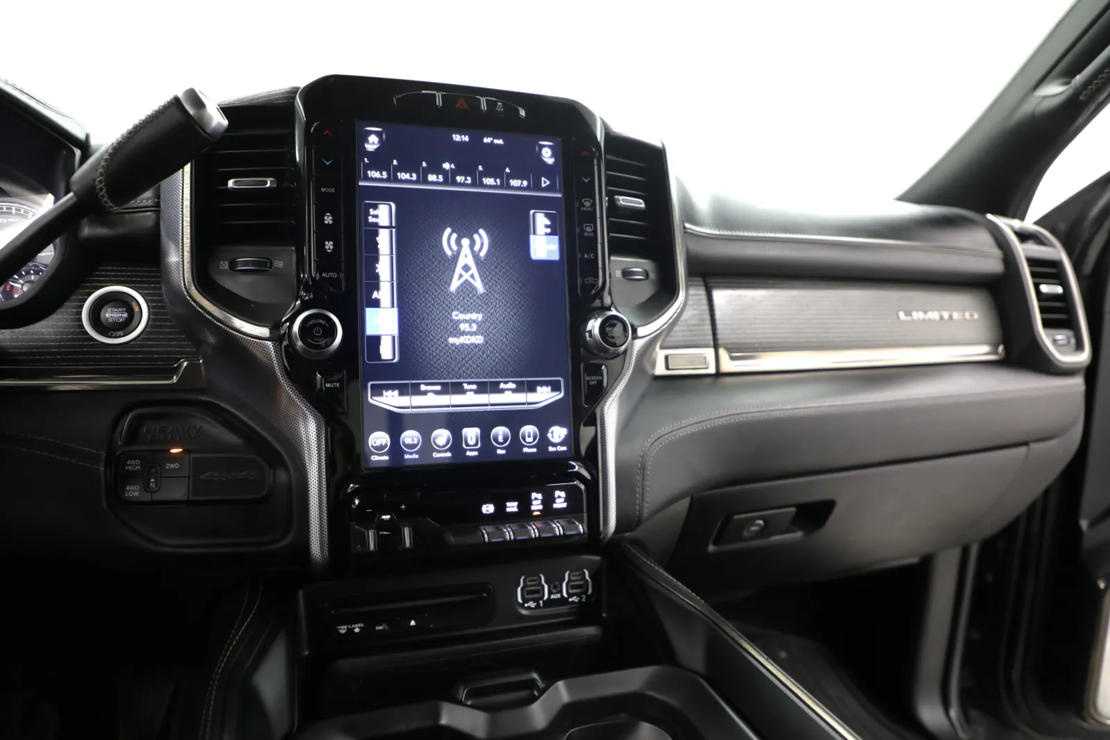 2019 RAM Ram 2500 Pickup Laramie Limited - Photo 29